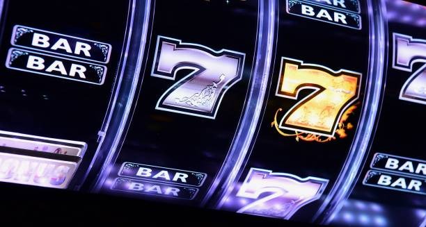 h5 44zk app showing low-bandwidth streaming mode for live roulette